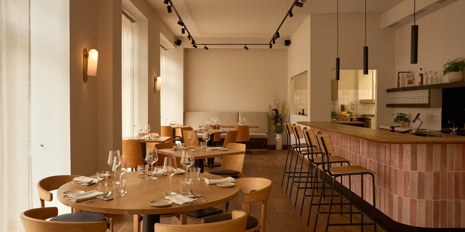 Sternerestaurant Interior Design Terravinossa Berlin Matthias Restaurant Vintage Stuhl Bruno Rey Stuhl